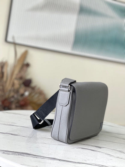 Fashion Lu-Vi bags - 4684