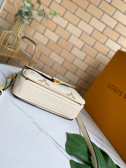 Fashion Lu-Vi bags - 3890