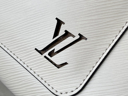 Fashion Lu-Vi bags - 4940