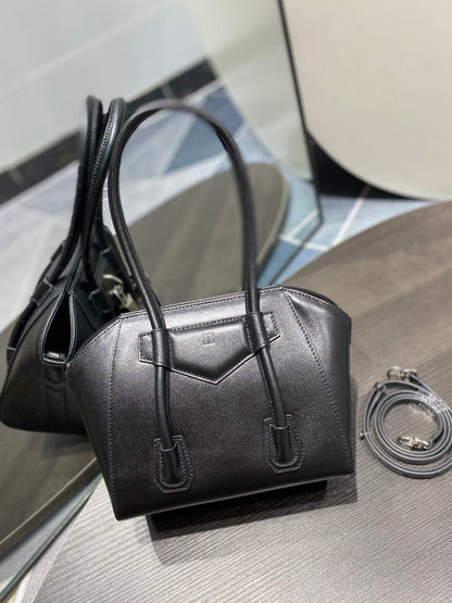 gv Mini Antigona Lock Bag Black For Women, Handbags, Shoulder Bags 8.7in/22cm GVC