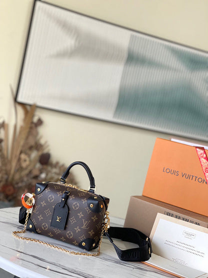 Fashion Lu-Vi bags - 4432