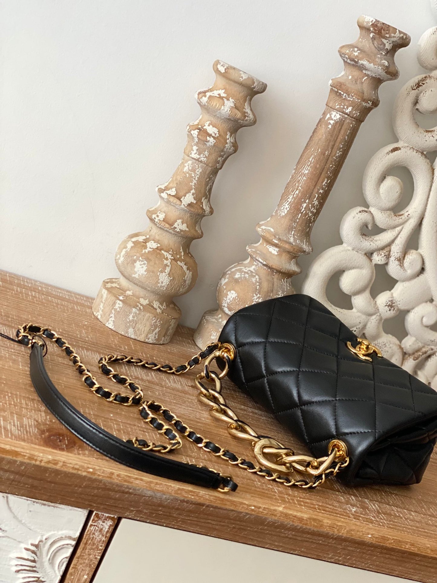 CHL Classic Diamond Flap Bag Black For Women, Women’s Bags 9.1in/23cm