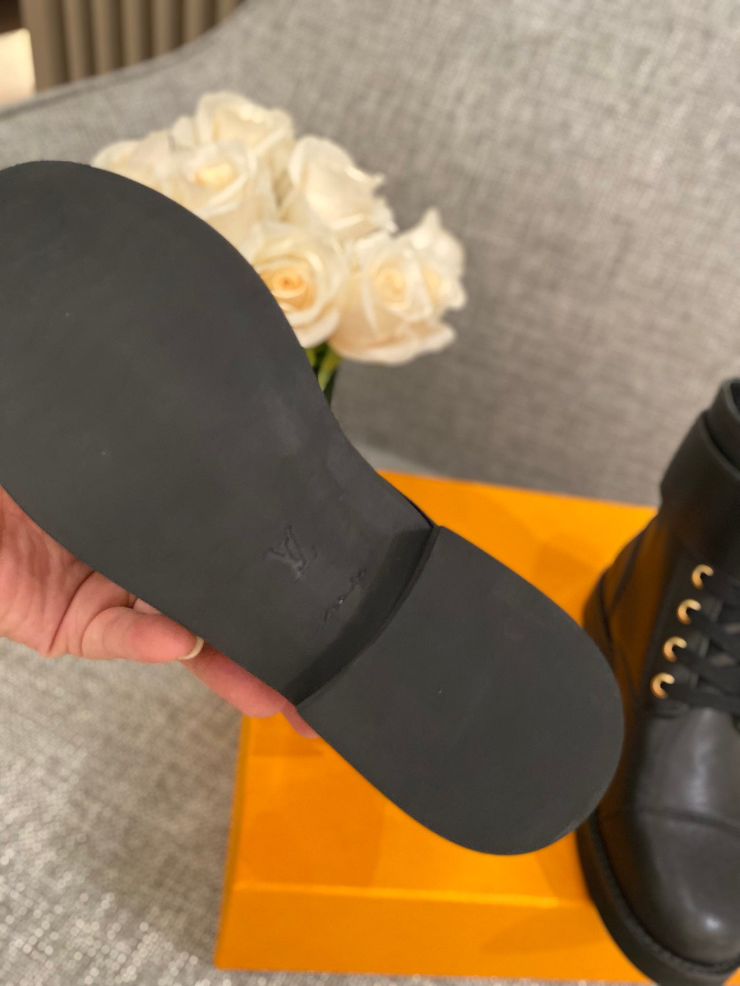 New Arrival  LUV BOOTS 052