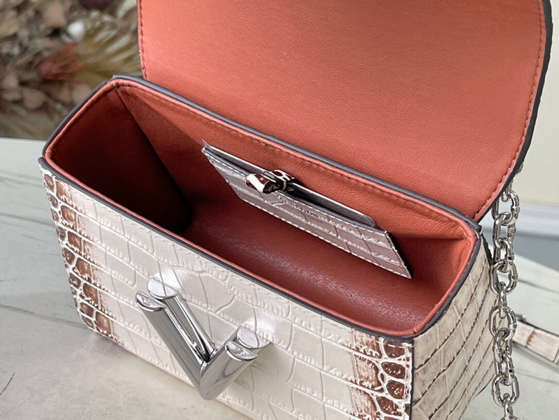 Fashion Lu-Vi bags - 4639
