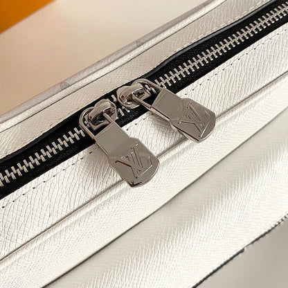 Fashion Lu-Vi bags - 3904