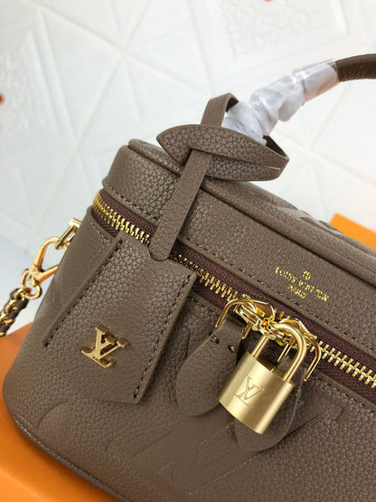 Fashion Lu-Vi bags - 3885