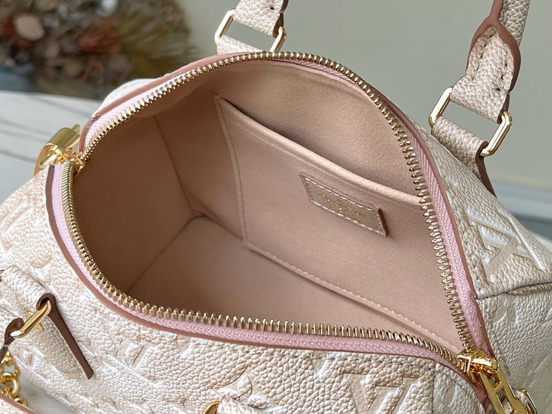 Fashion Lu-Vi bags - 4925