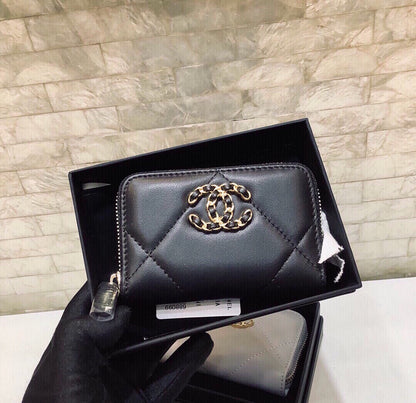 CHL 19 CARD HOLDER WITH ZIPPER LEATHER BLACK WALLET