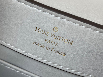 Fashion Lu-Vi bags - 4756