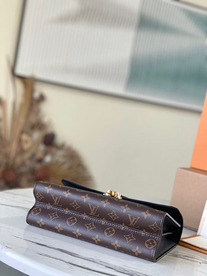 Fashion Lu-Vi bags - 4447