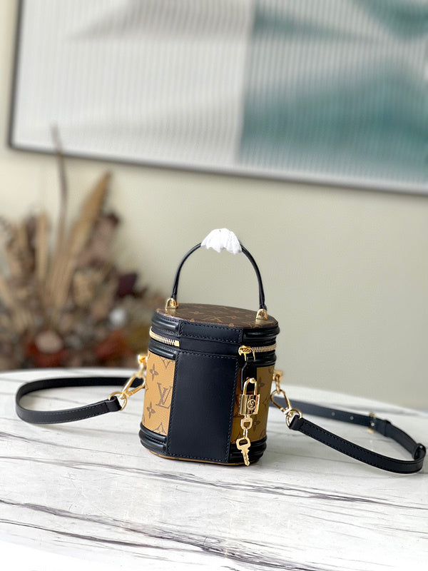 Fashion Lu-Vi bags - 4954