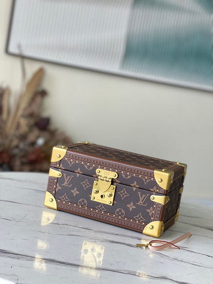 Fashion Lu-Vi bags - 4700