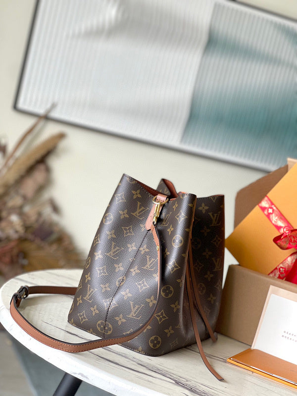 Fashion Lu-Vi bags - 4056