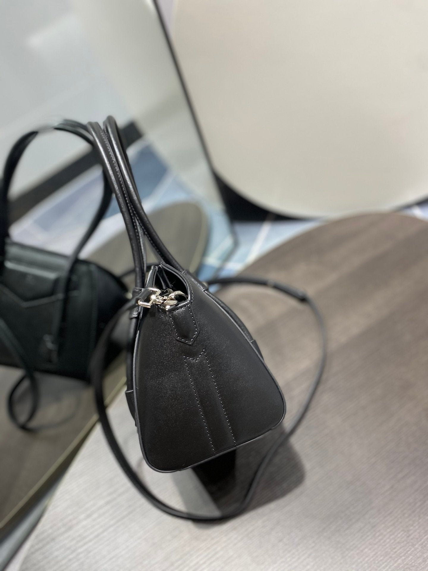 gv Mini Antigona Lock Bag Black For Women, Handbags, Shoulder Bags 8.7in/22cm GVC