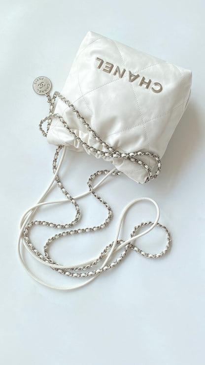 CHL 22 MINI BAG SILVER TONE WHITE 7,1IN/18CM