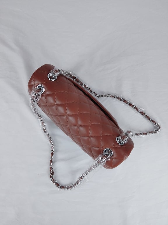 CHL CLASSIC MEDIUM LAMBSKIN FLAP BROWN AND SILVER 25CM