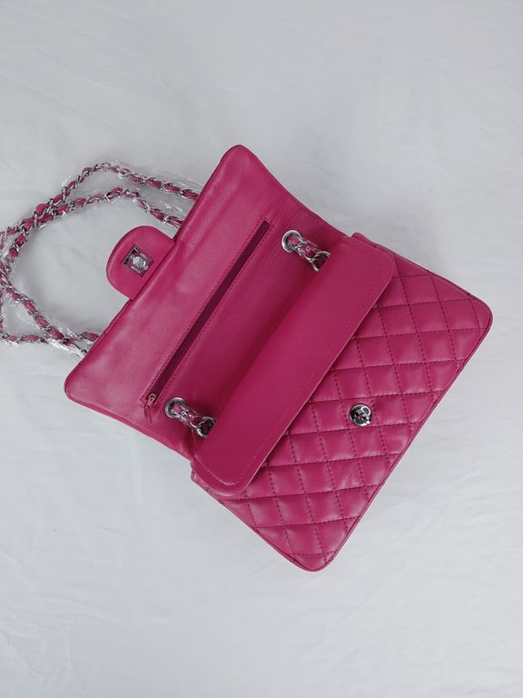 CHL CLASSIC MEDIUM LAMBSKIN FLAP PINK AND SILVER 25CM