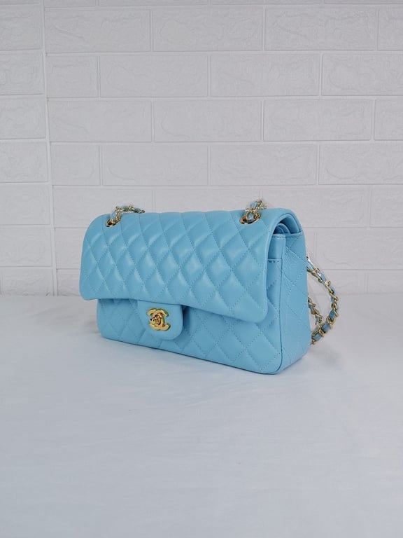 CHL CLASSIC MEDIUM LAMBSKIN FLAP BAG LIGHT BLUE GOLD 25CM