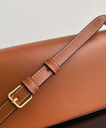 CE TRIOMPHE SHOULDER BAG IN SHINY CALFSKIN BROWN