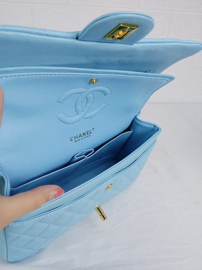 CHL CLASSIC MEDIUM LAMBSKIN FLAP BAG LIGHT BLUE GOLD 25CM