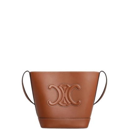 CE TAN CUIR TRIOMPHE IN SMOOTH CALFSKIN BAG BUCKET