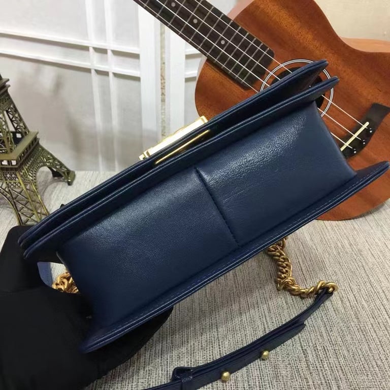 CHL CLASSIC BOY FLAP QUILTED LAMBSKIN SHOULDER BAG NAVY BLUE