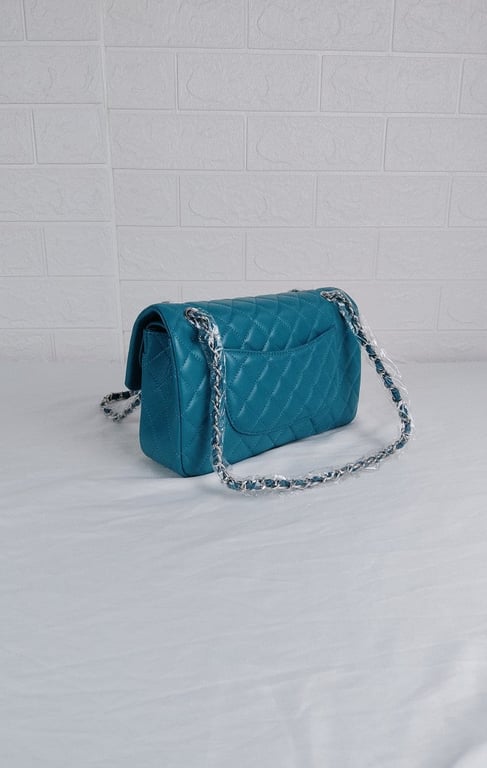 CHL CLASSIC MEDIUM LAMBSKIN FLAP DARK TURQUOISE CAVIAR SILVER 25CM