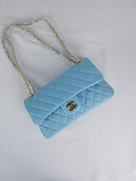 CHL CLASSIC MEDIUM LAMBSKIN FLAP BAG LIGHT BLUE GOLD 25CM