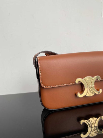 CE TRIOMPHE SHOULDER BAG IN SHINY CALFSKIN BROWN