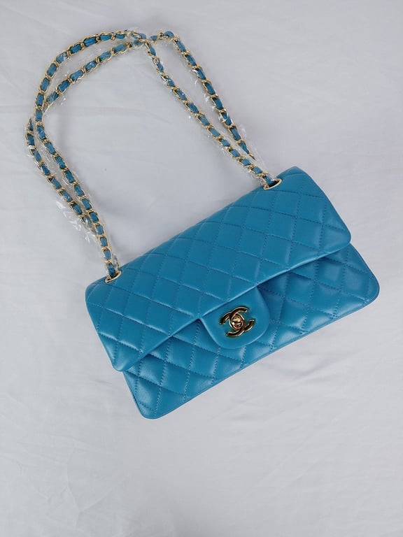 CHL CLASSIC MEDIUM LAMBSKIN FLAP BAG BLUE GOLD 25CM