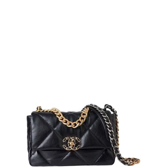 CHL 19 FLAP BAG BLACK 32CM