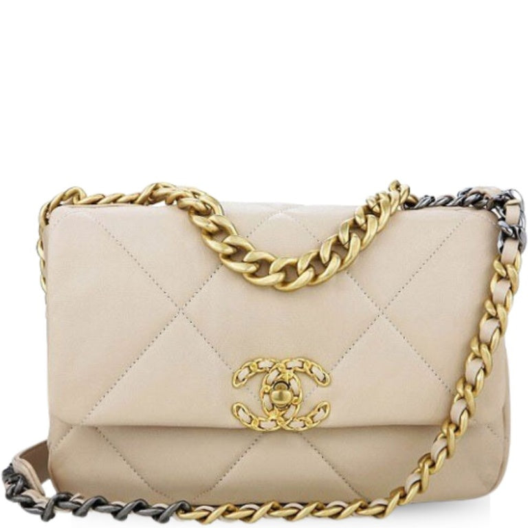 CHL 19 FLAP BAG BEIGE