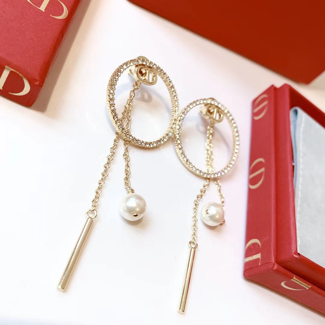 FC - Women Earring Dir 030