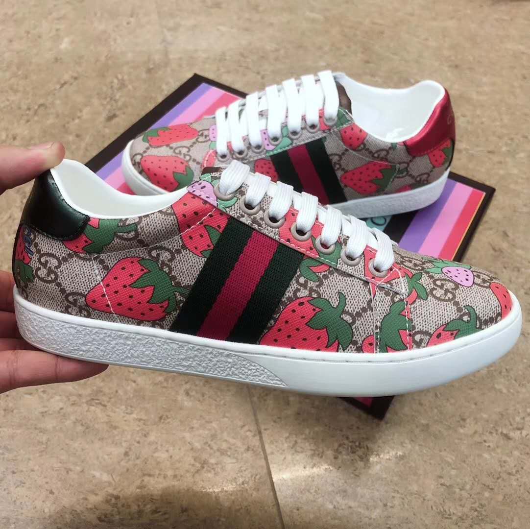 FC-GCI STRAWBERRY ACE  Sneaker  033