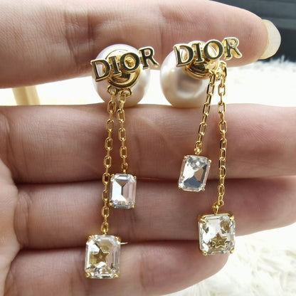 FC - Women Earring Dir 015