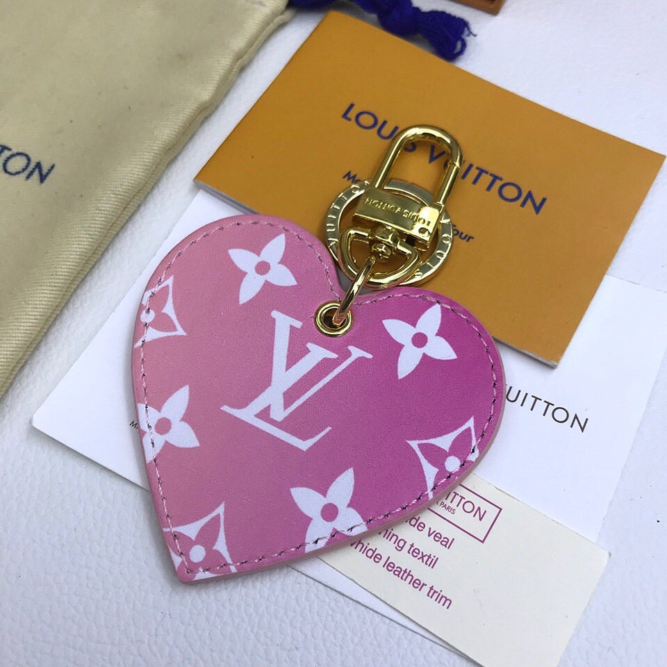 FC  - Women Keychains LUV 010