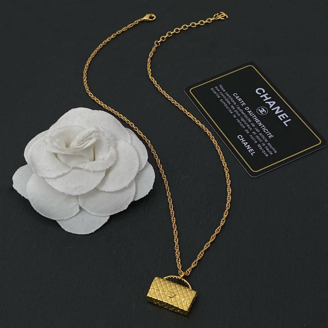 FC - Women Necklace CHL015