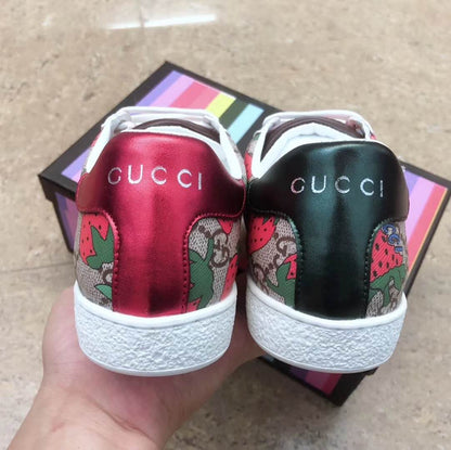 FC-GCI STRAWBERRY ACE  Sneaker  033