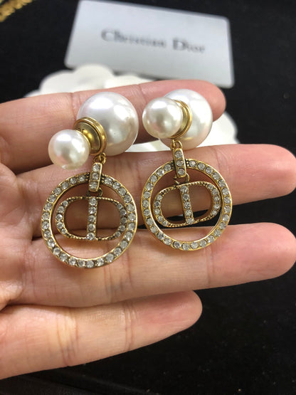 FC - Women Earring Dir 059