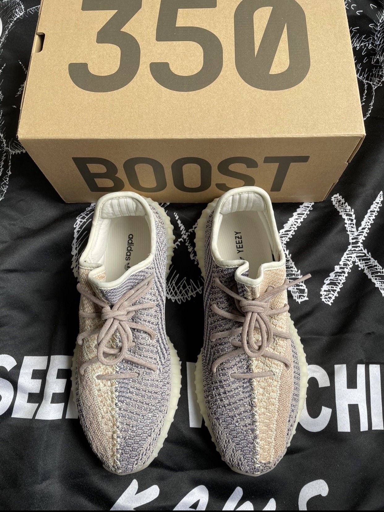 FC - Yzy 350 V2 Grey Pearl Sneaker