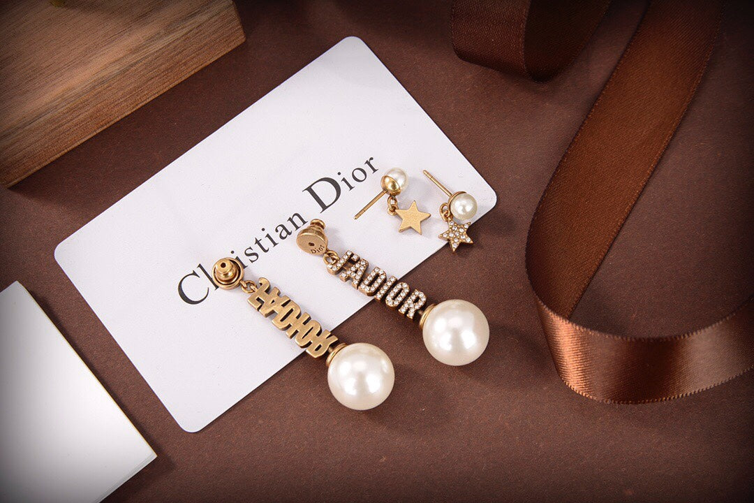 FC - Women Earring Dir 060