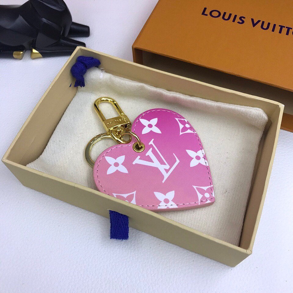 FC  - Women Keychains LUV 010