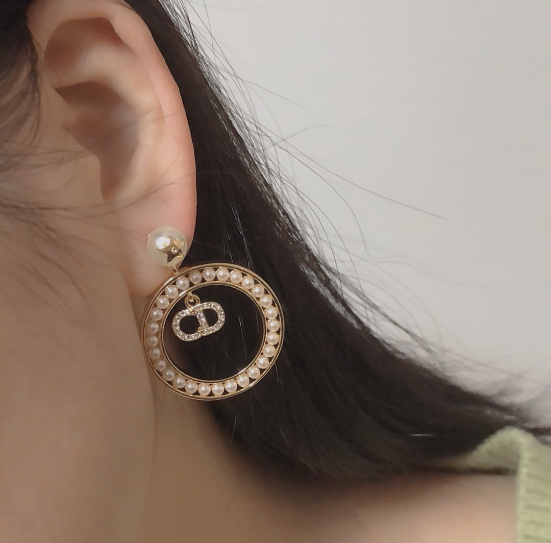 FC - Women Earring Dir 036