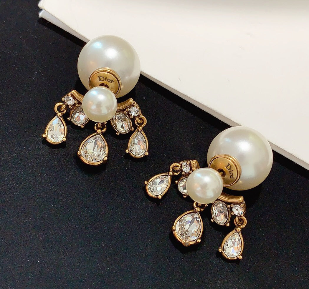 FC - Women Earring Dir 039